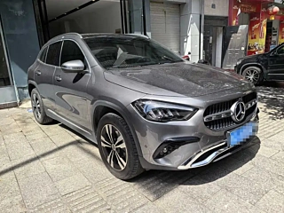 MERCEDES BENZ GLA 2025