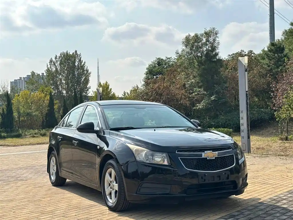 CHEVROLET CRUZE 2013