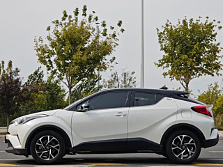 TOYOTA C-HR  2021 YEAR 2.0L DELUXE EDITION 2021