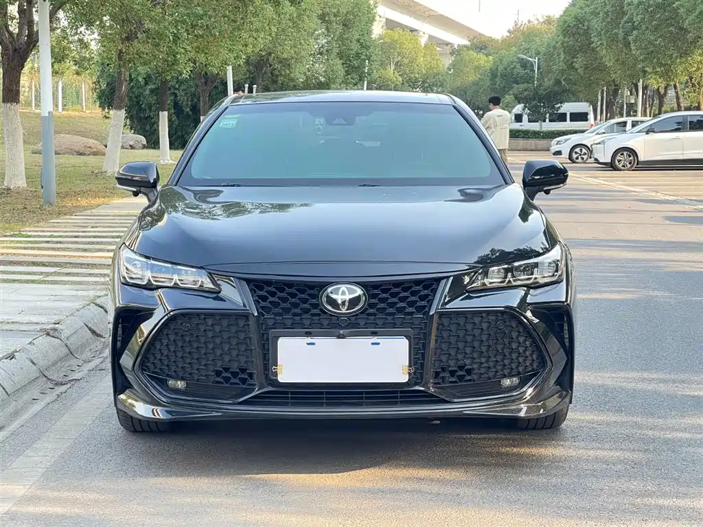 TOYOTA AVALON 2021