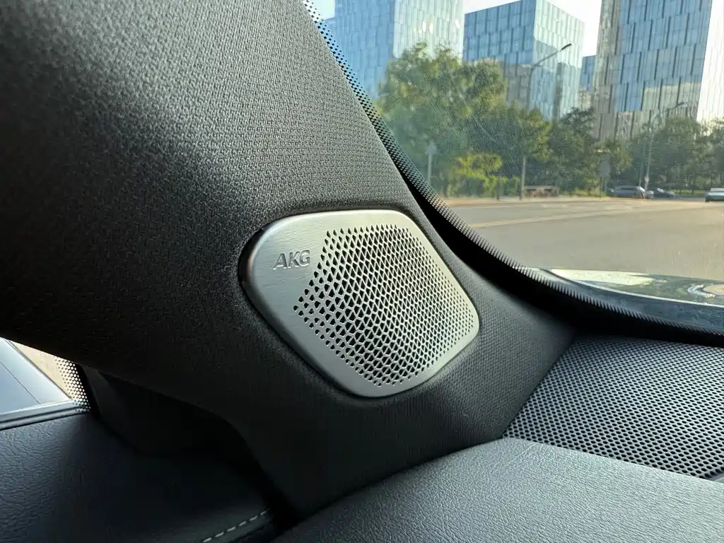 CADILLAC XT4 2024