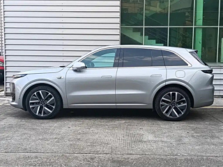 LI AUTO L6  2024 YEAR PRO 2024