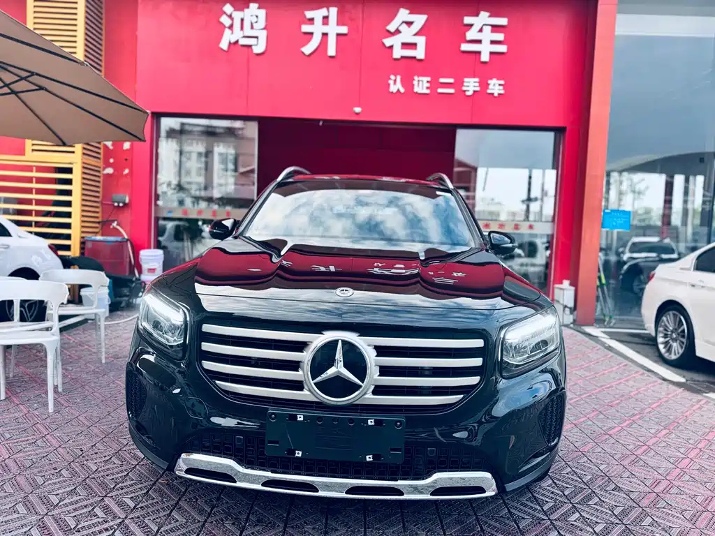 MERCEDES BENZ GLB 2024