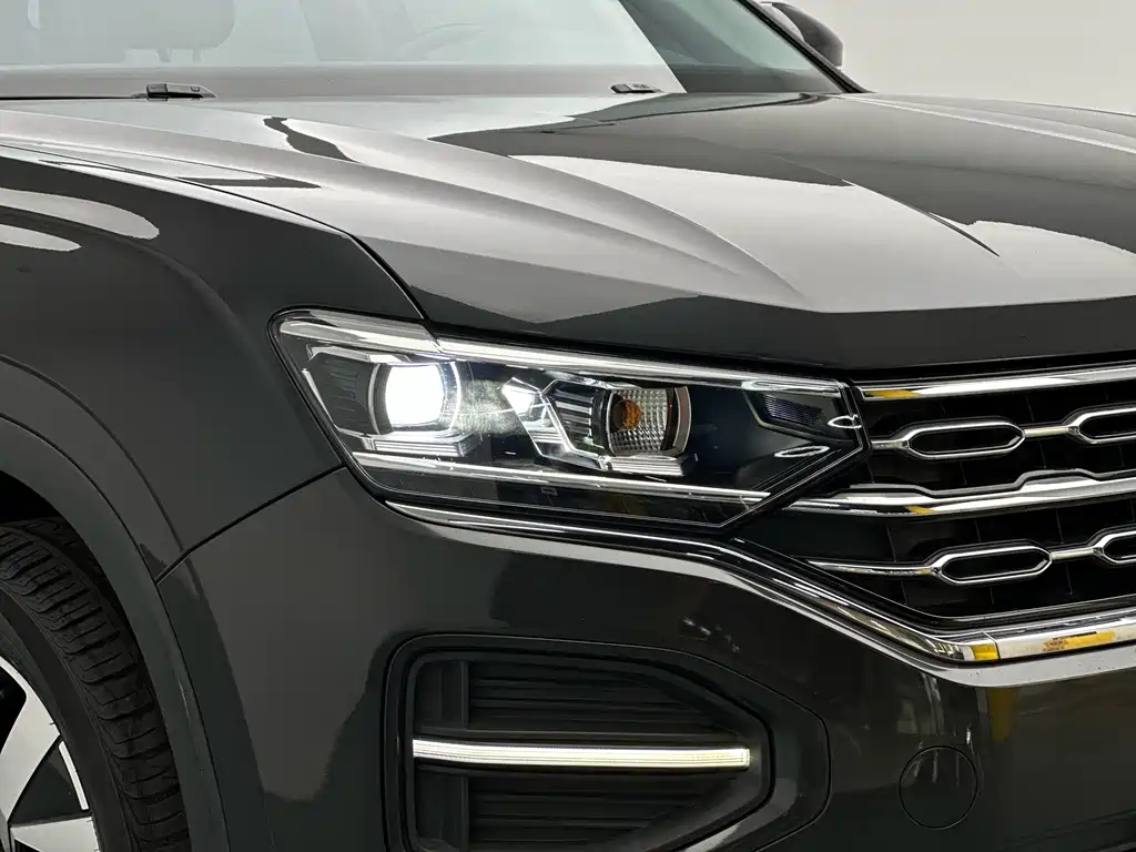 VOLKSWAGEN TAYRON 2019