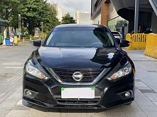 NISSAN TEANA 2019