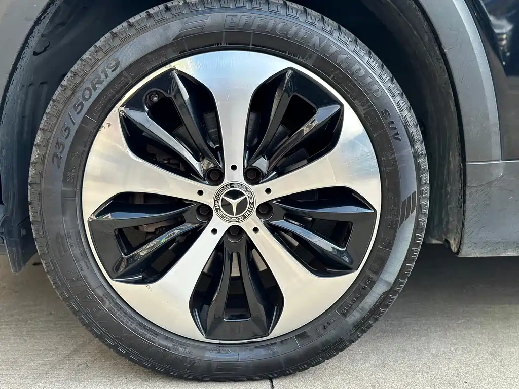 MERCEDES BENZ GLB 2022