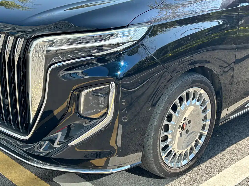 HONGQI HQ9 2022