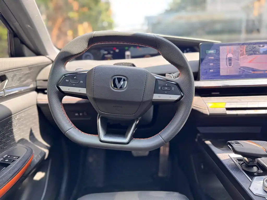 CHANGAN UNI-V 2023