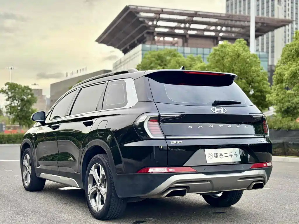 HYUNDAI SANTAFE 2023