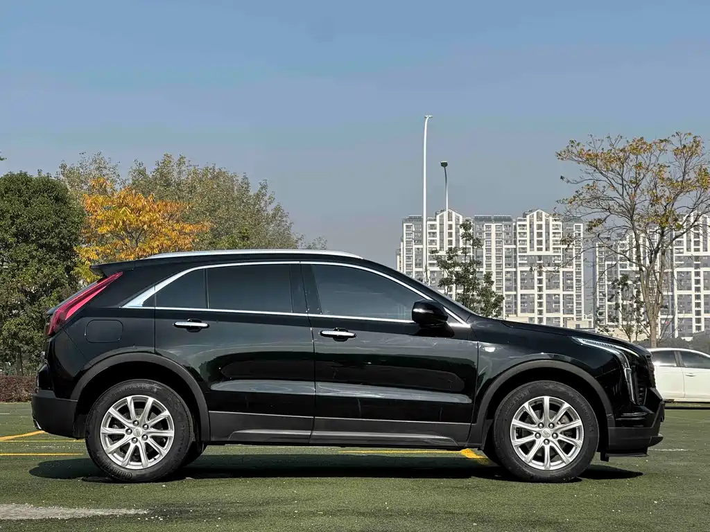 CADILLAC XT4 2022