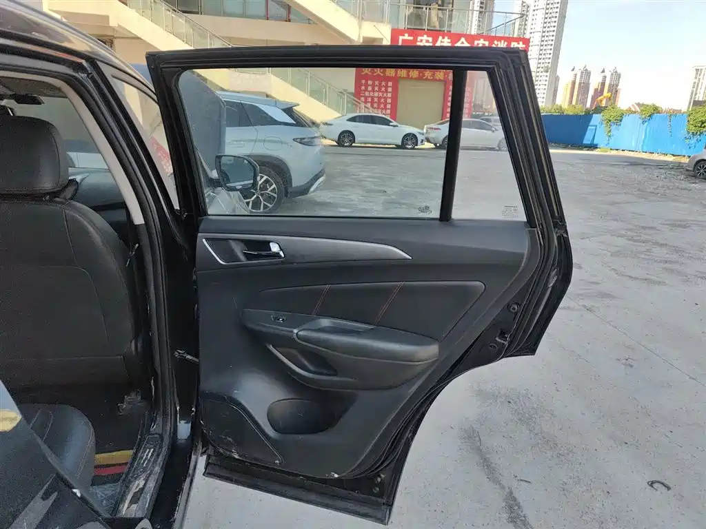 CHANGAN CS75 2016