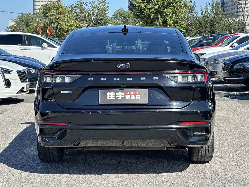 FORD MONDEO 2022