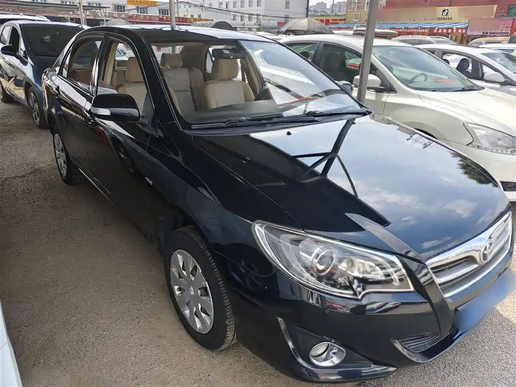TOYOTA COROLLA 2013