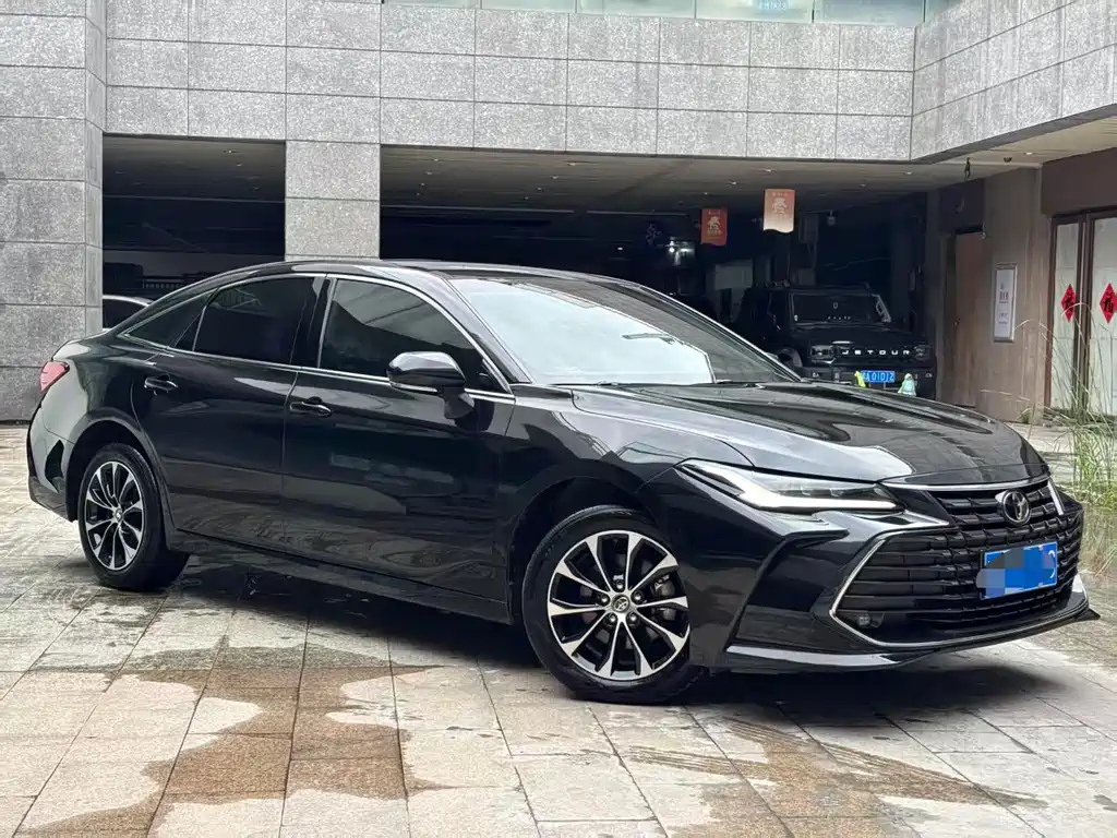 TOYOTA AVALON 2023