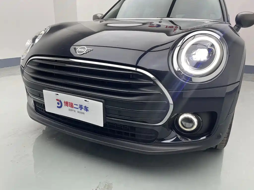 MINI CLUBMAN 2021