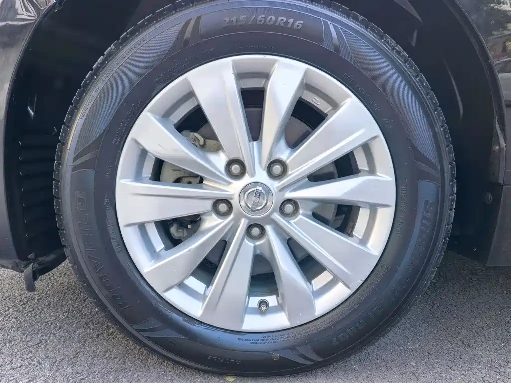 NISSAN TEANA 2018