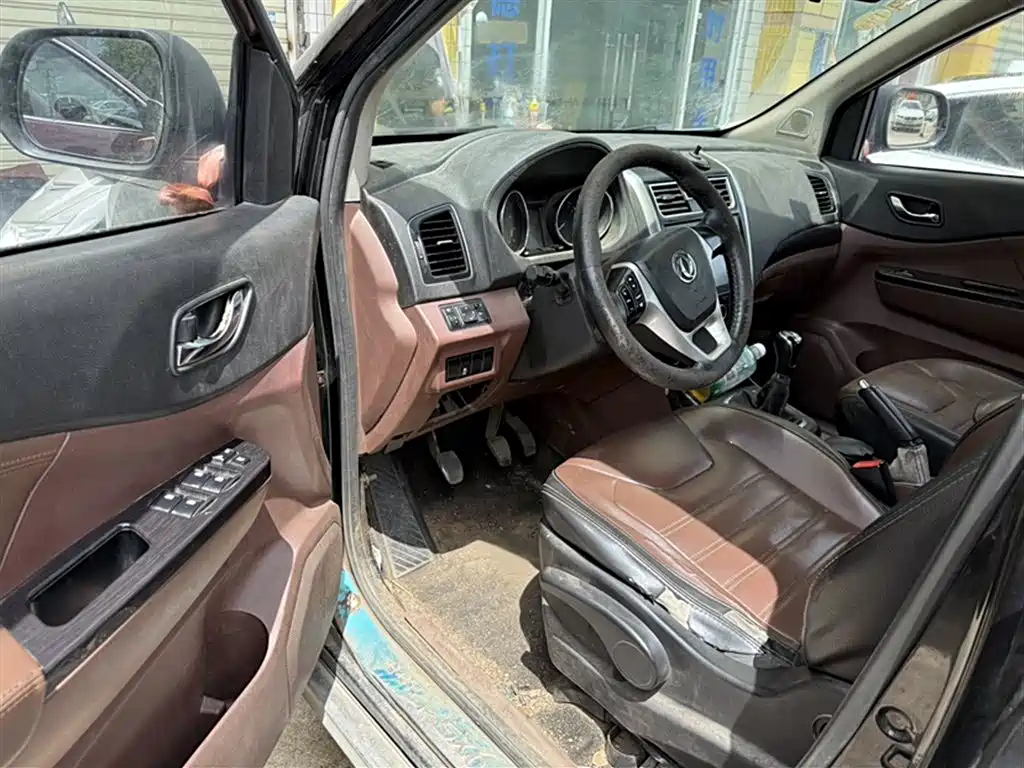 DONGFENG FORTHING SX6 2016