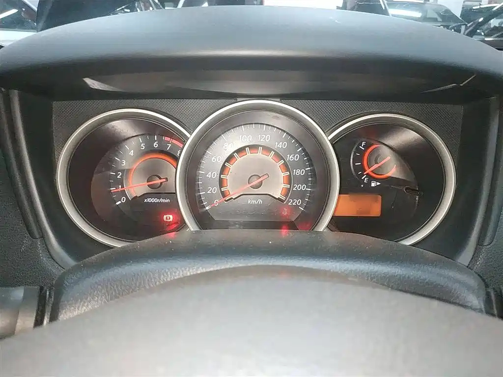 NISSAN SYLPHY 2016
