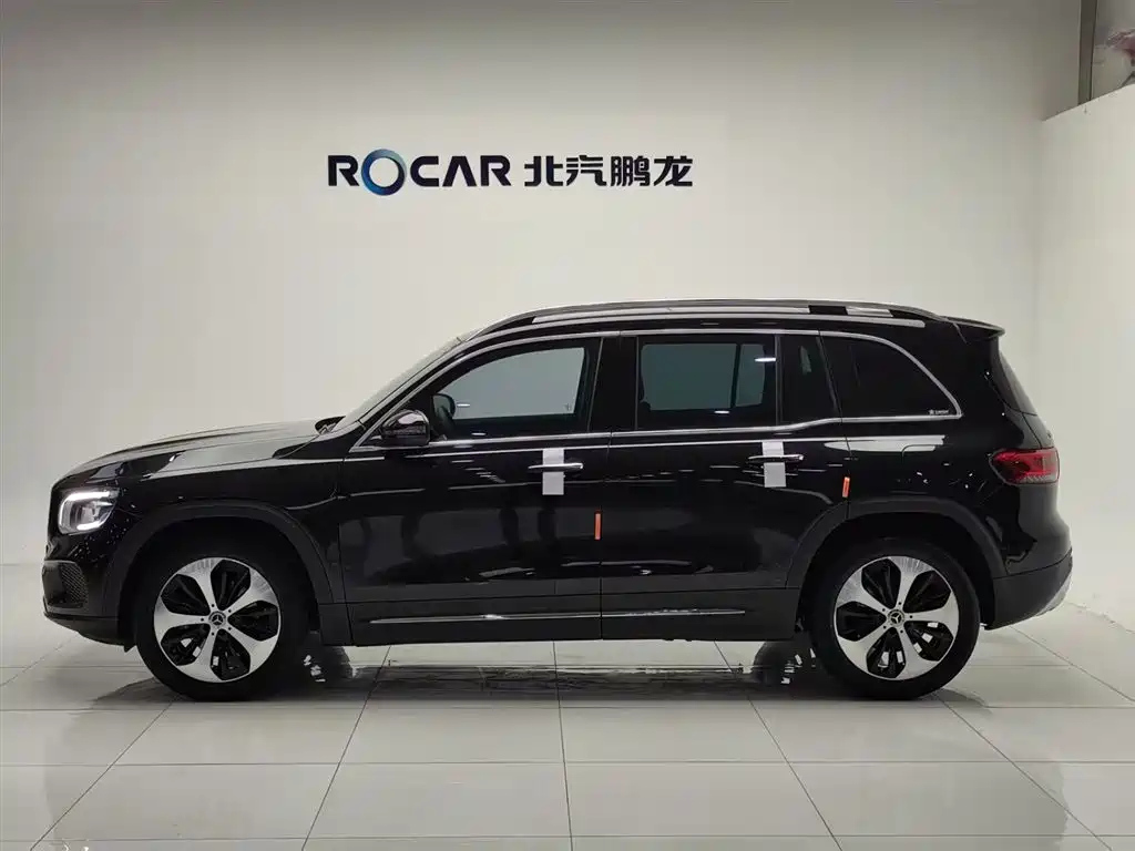 MERCEDES BENZ GLB 2021