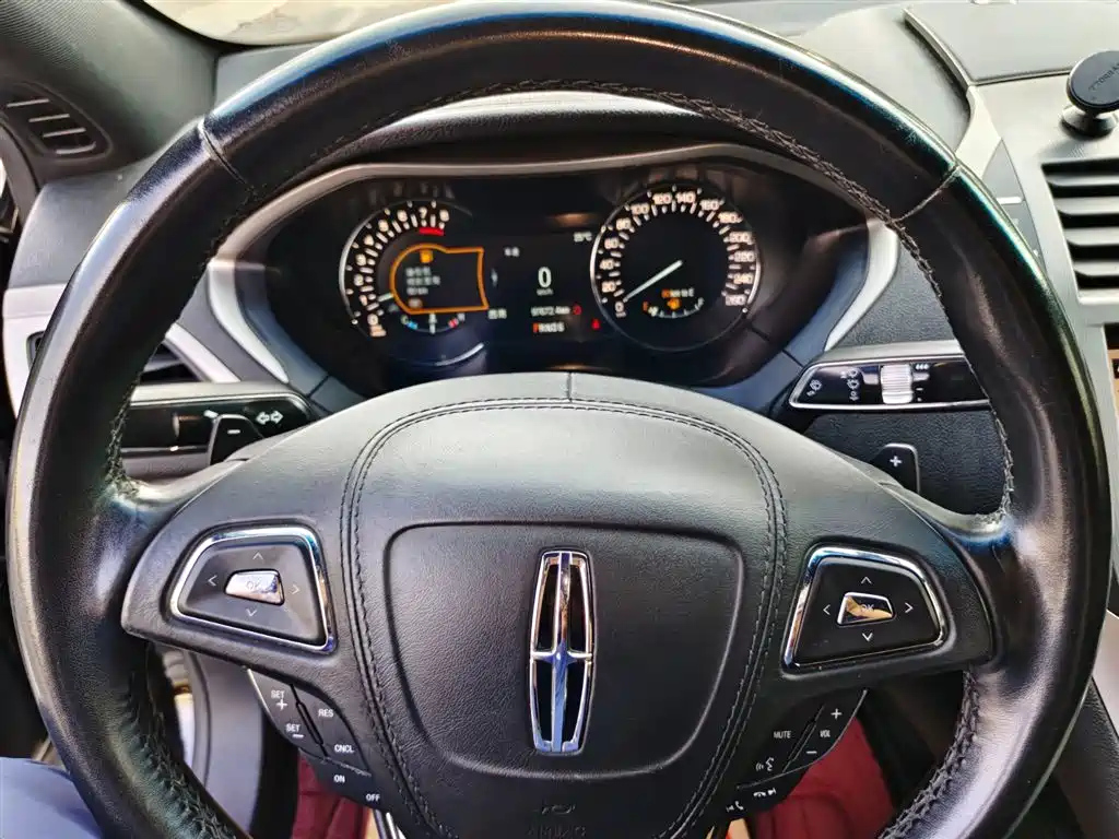 LINCOLN MKZ 2019