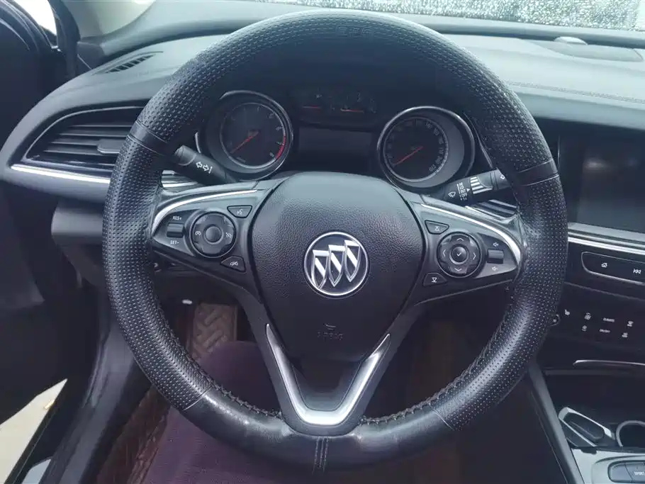 BUICK REGAL 2019