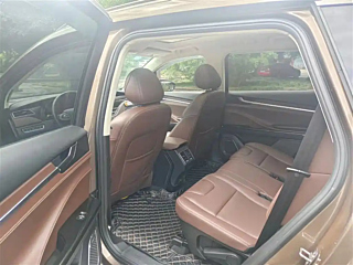 TRAUM S70  2018 YEAR 1.5T MANUAL COMFORT 7 SEATS 2018