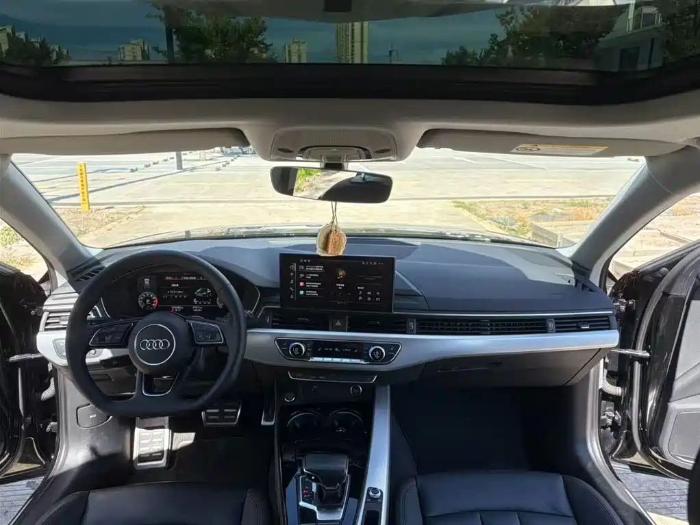 AUDI A4 IMPORT 2021