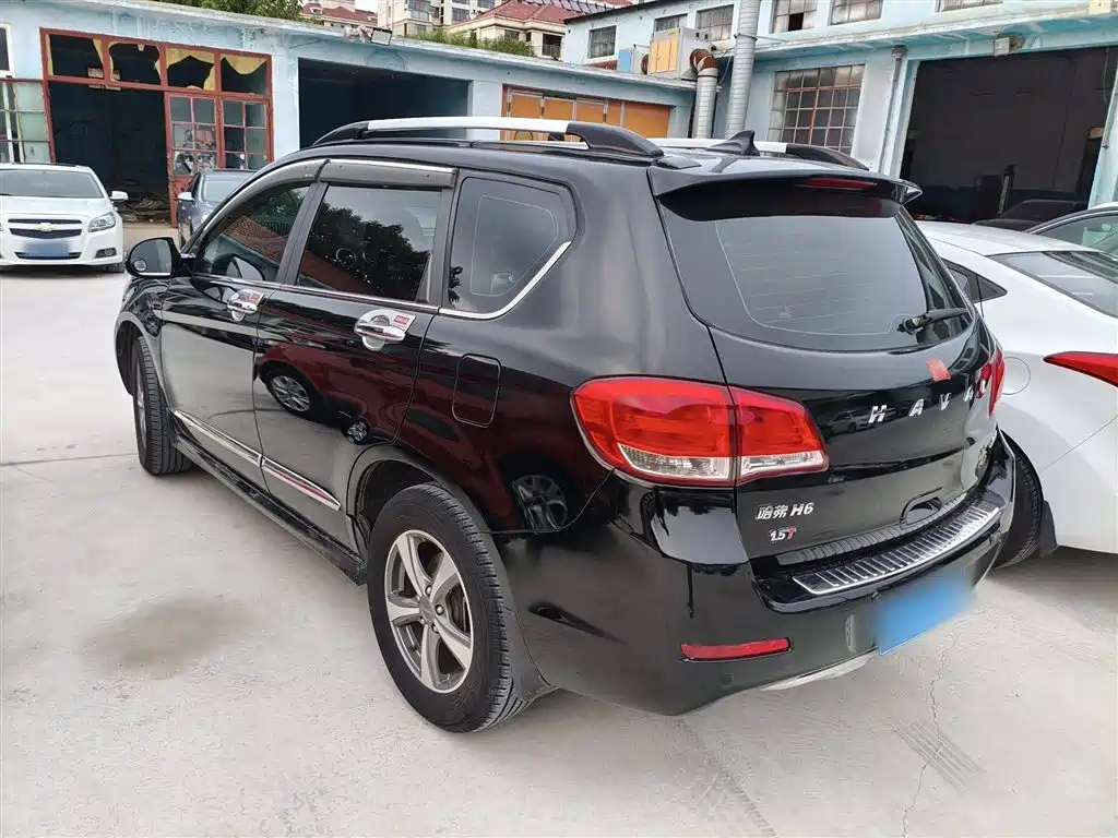 HAVAL H6 2015