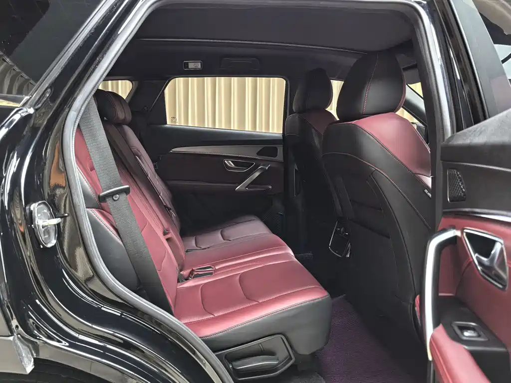 JETOUR X70 PLUS 2024