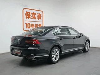 VOLKSWAGEN MAGOTAN 2017