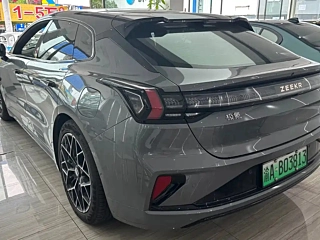 ZEEKR 001  2024 YEAR ME EDITION 100KWH 4WD 2024