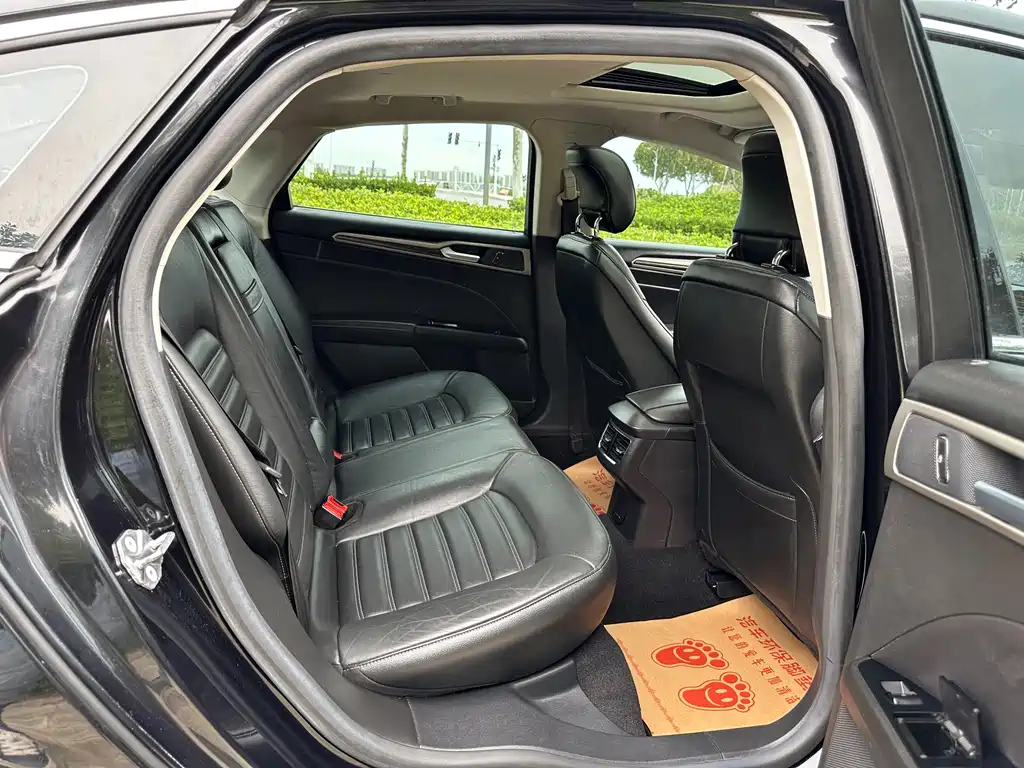 FORD MONDEO 2013