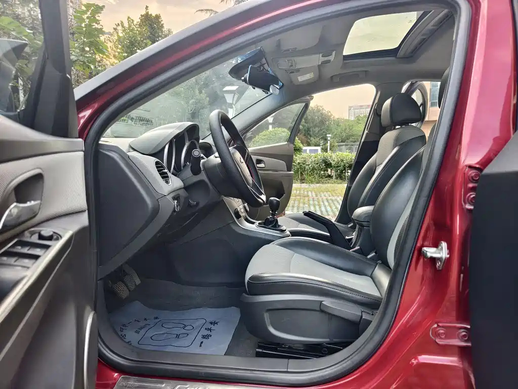 CHEVROLET CRUZE 2013
