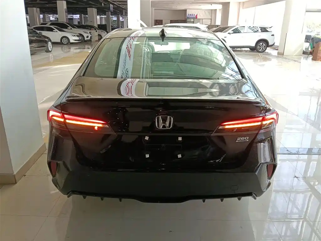 HONDA INSPIRE 2025