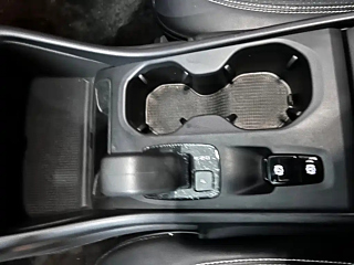 VOLVO XC40  2024 YEAR B3 SMART MOBILITY FASHION EDITION 2024