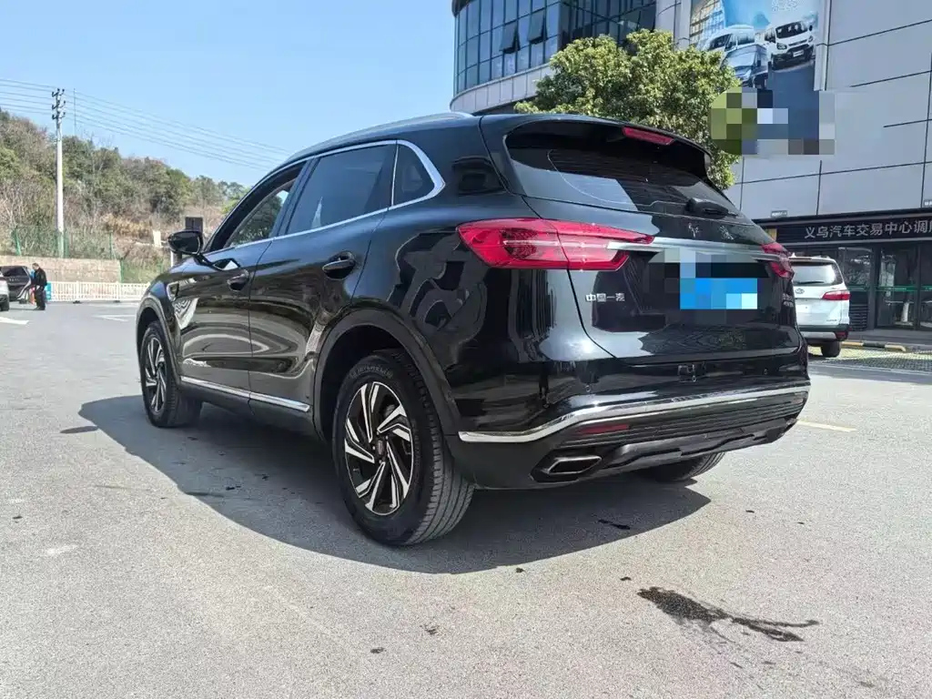 HONGQI HS5 2022