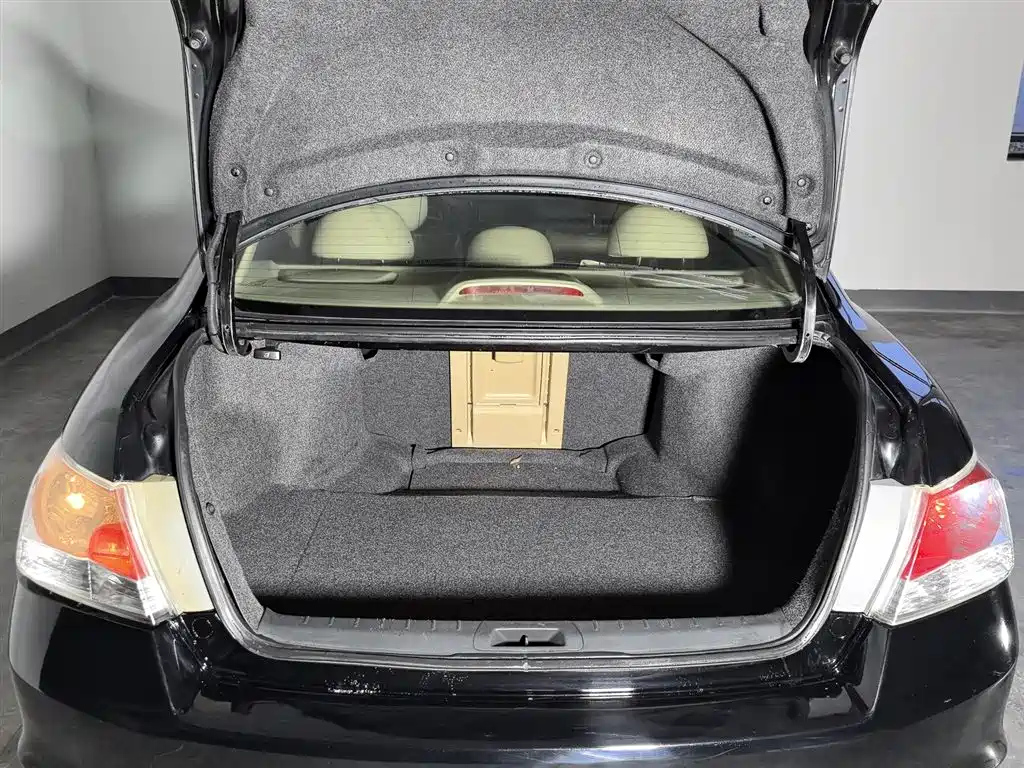 HONDA ACCORD 2010