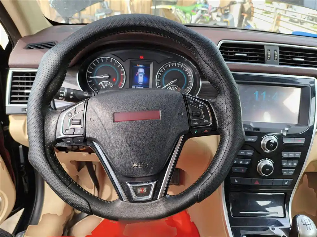 HAVAL H2 2015