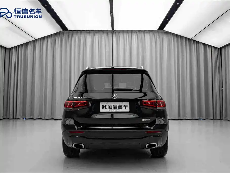 MERCEDES BENZ GLB 2020