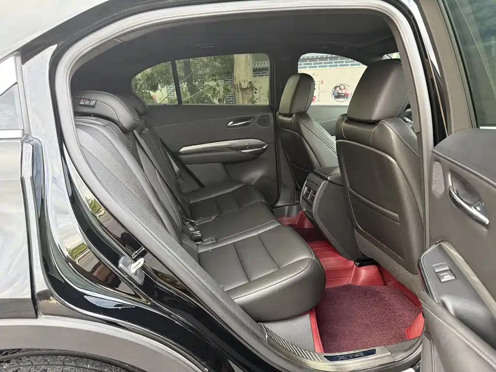 CADILLAC XT4 2020