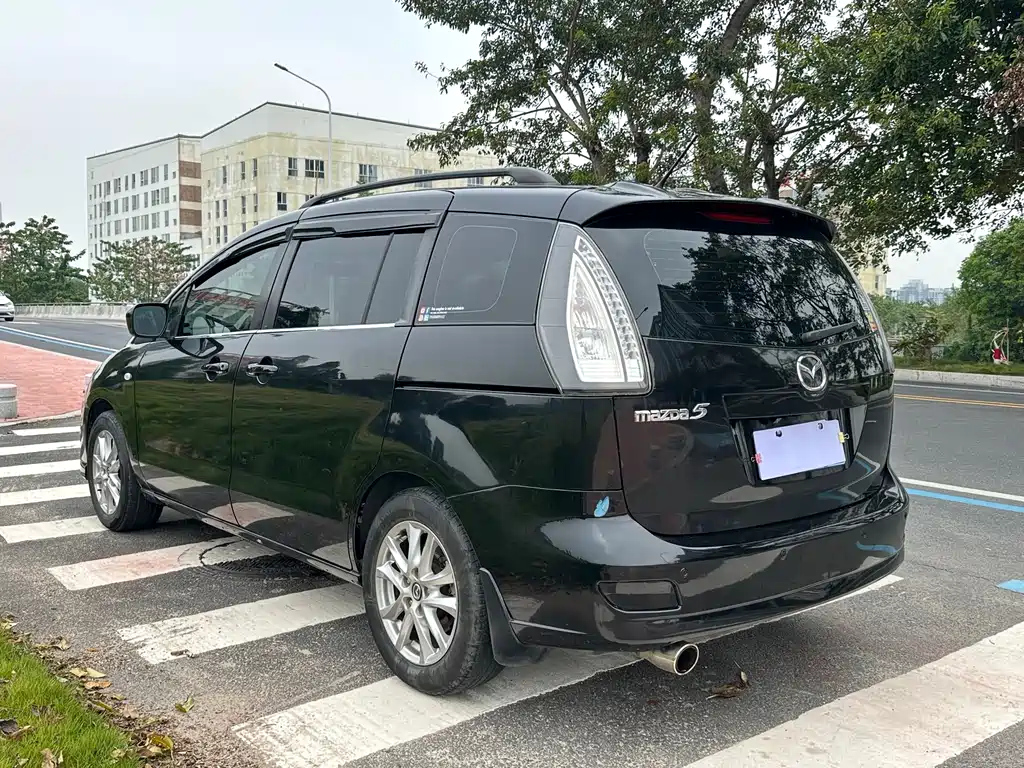 MAZDA 5 2010