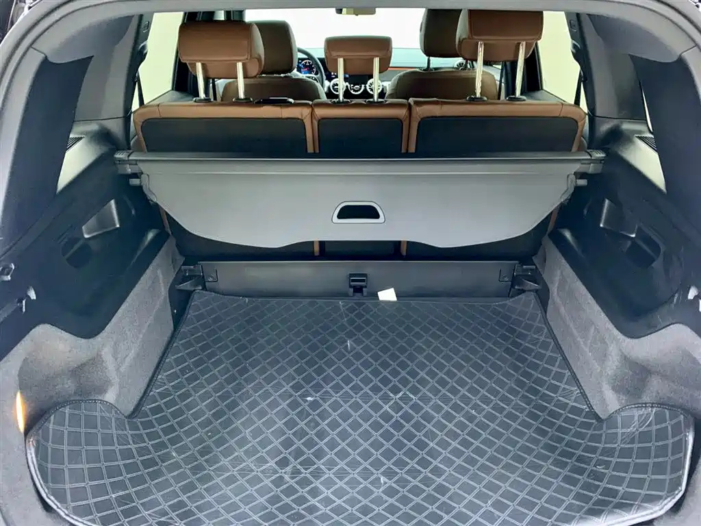 MERCEDES BENZ GLB 2022