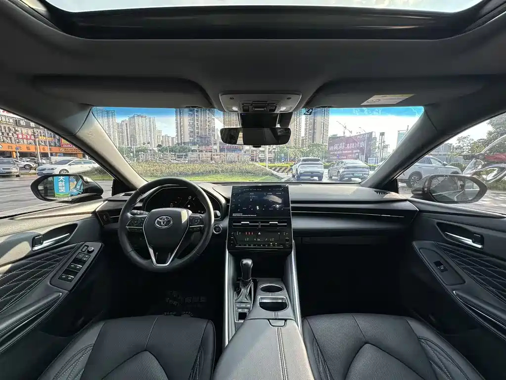 TOYOTA AVALON 2023