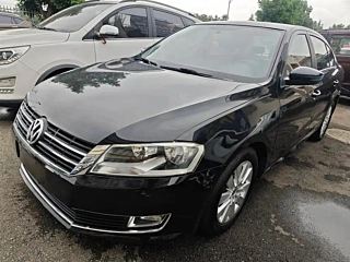 VOLKSWAGEN LAVIDA 2013