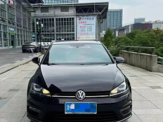 VOLKSWAGEN GOLF 2015