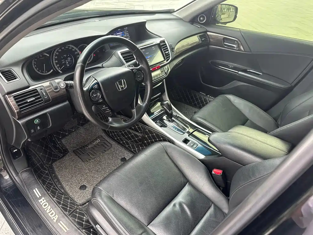 HONDA ACCORD 2018