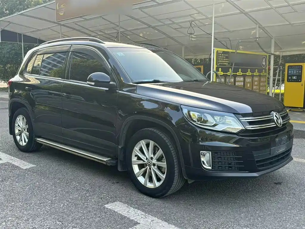 VOLKSWAGEN TIGUAN 2018
