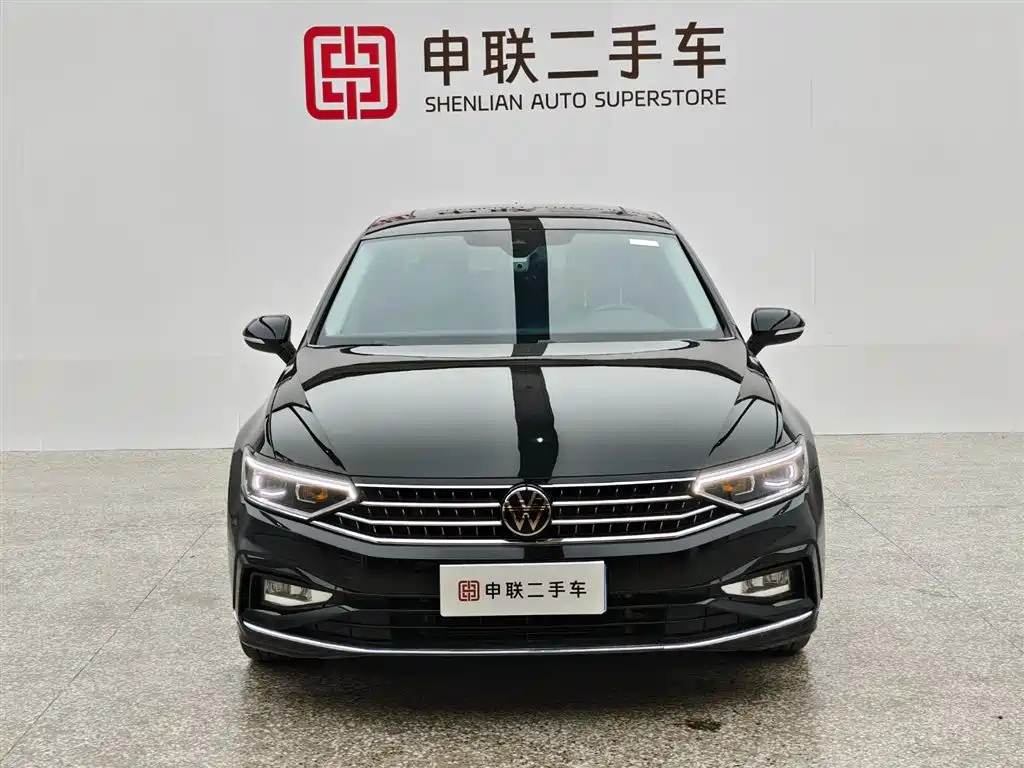 VOLKSWAGEN MAGOTAN 2024