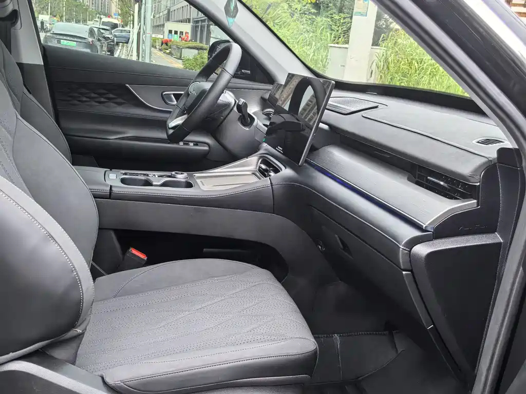 CHERY TIGGO 8 PLUS 2024