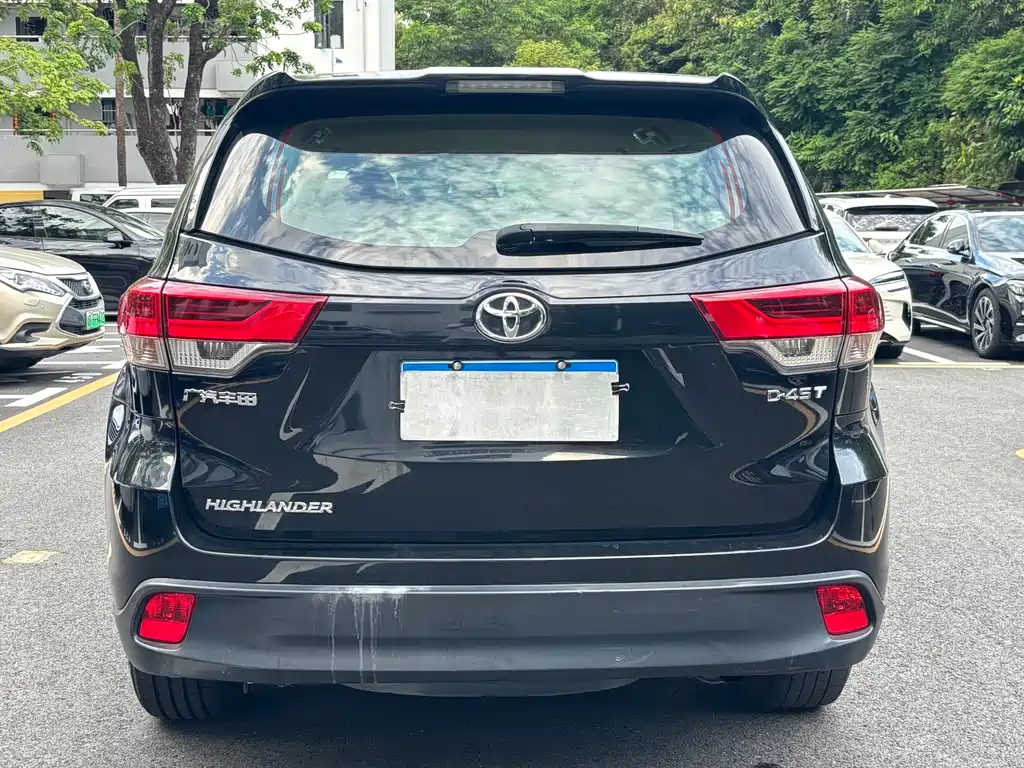 TOYOTA HIGHLANDER 2021